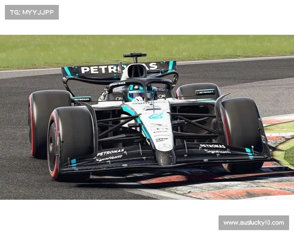 梅赛德斯开放工厂参观首度展示W16悬挂系统创新技术