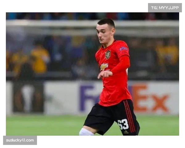 曼联前锋谢什科姆伯莫有望复出 玫瑰德比前迎来重要人员补充